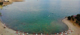Hazar Gölü, bayram tatilini fırsat bilenlerin akınına uğradı