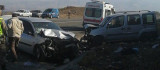 Elazığ'da araçlar kafa kafaya çarpıştı: 1 çocuk öldü, 7 kişi yaralandı