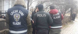 Elazığ'da polis ekipleri okul önlerinde kuş uçurtmuyor