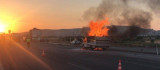 Elazığ'da seyir halindeki pikap alev alev yandı