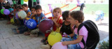 İHH, Yardımları Suriye'de ve Kamplarda Mültecilere Ulaştırdı